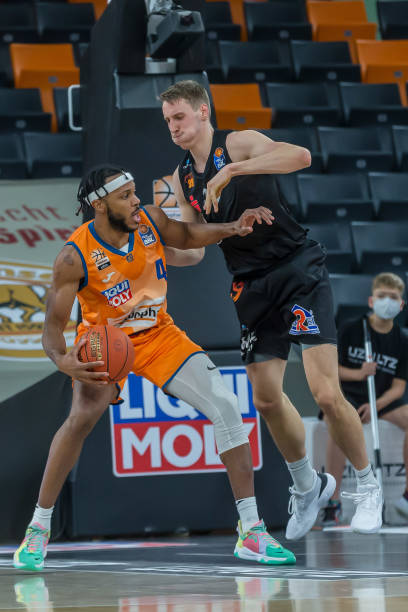 都会再次成 都会再次成